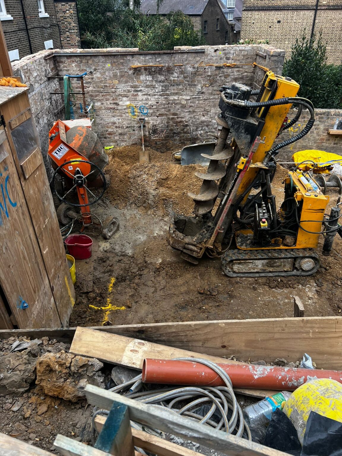 Mini Driven Piles London | Steel Cased & Piling Contractors